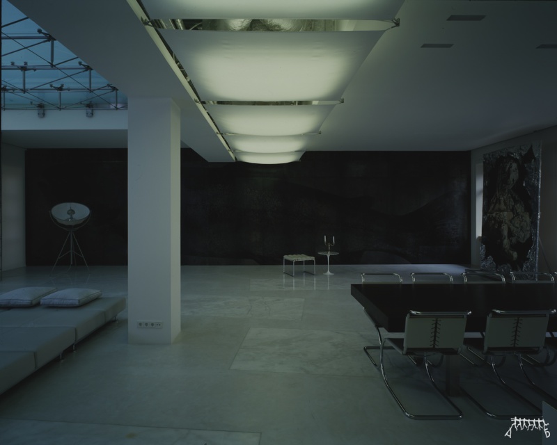PRIVATE FLAT, PRECHISTENKA STREET, MOSCOW