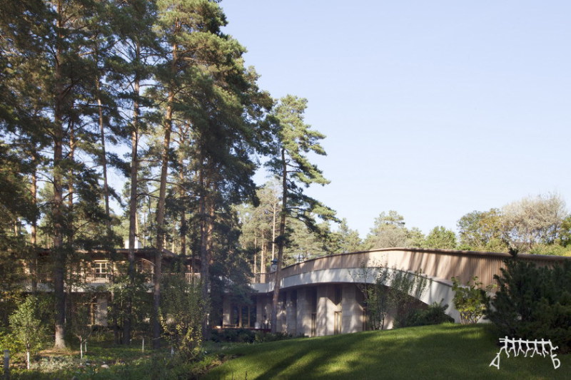 PRIVATE COUNTRY HOUSE, SOSNOVY BOR