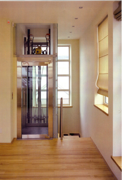 PRIVATE FLAT, PRECHISTENKA STREET, MOSCOW