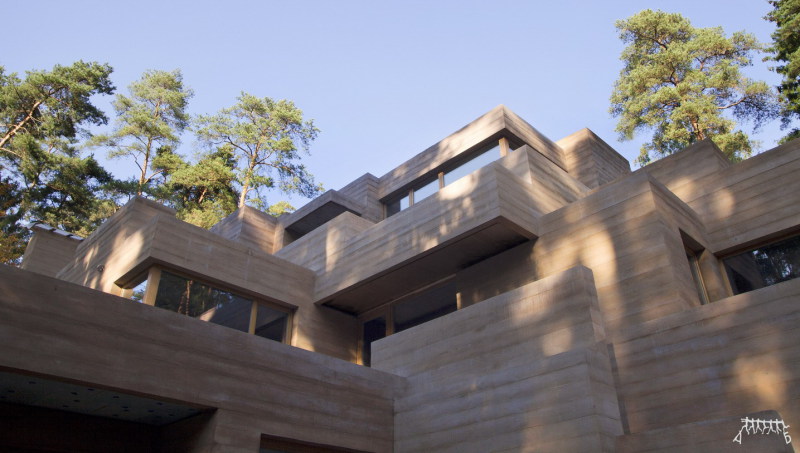 PRIVATE COUNTRY HOUSE, SOSNY